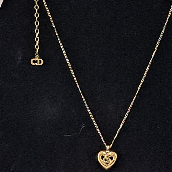 Christian DiorVtg./ Like New/ w CD Box CD Logo Heart Maquette Necklace Authentic - Picture 15 of 16
